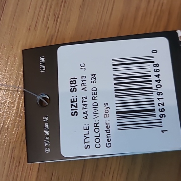 Boys Adidas Shirt - Picture 3 of 3